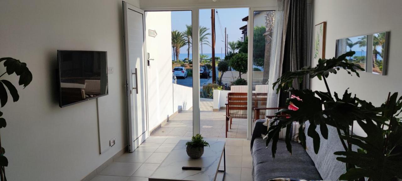 Mediterranean Seaside Authentic Beach House Polis ภายนอก รูปภาพ